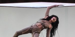Η Loreen στη σκηνή της Eurovision 2023 εκπροσωπώντας τη Σουηδία 