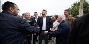 Κυριάκος Μητσοτάκης σε περιοδεία