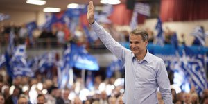 Ο Κυριάκος Μητσοτάκης στον Βόλο