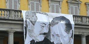 πανο σκιτσο απο μπαλκονι