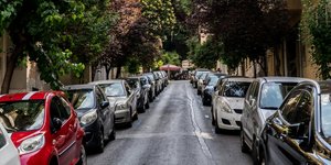 Παρκαρισμένα αυτοκίνητα