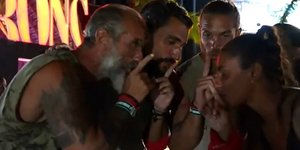 Ξέφρενο πάρτι για τους νικητές επάθλου στο Survivor Al Star
