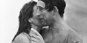 Όταν το μοντέλο Τζέιν Πριστ όρμησε και φίλησε τον πρίγκιπα Κάρολο