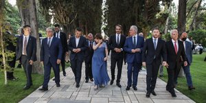 Η Πρόεδρος της Δημοκρατίας με πολιτικούς αρχηγούς 