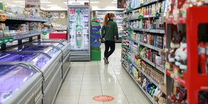Μειώνονται ή διατηρούνται σταθερές οι τιμές στο Καλάθι του Νοικοκυριού για 30ή εβδομάδα