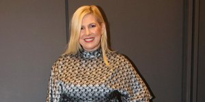 Η Ράνια Θρασκιά χαμογελαστή