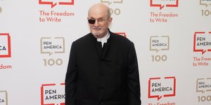 ρουσντι με κλειστο ματι