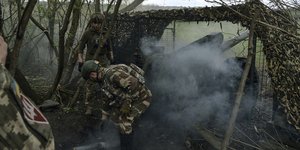 στρατος καπνος ουκρανια