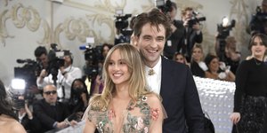 Ρόμπερτ Πάτινσον - Σούκι Γουοτερχάουζ/