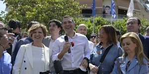 Ο Αλέξης Τσίπρας σε περιοδεία στην Άρτα