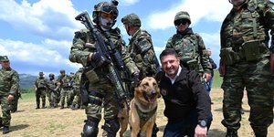 Στην Ασκηση «ΕΡΚΕΙΟΣ ΖΕΥΣ» με τη συμμετοχή Εθνοφυλάκων της 29 Μηχανοποιημένης Ταξιαρχίας Πεζικού ο ΥΦΕΘΑ Νικόλαος Χαρδαλιάς