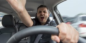 Τι αυτοκίνητα οδηγούν οι πιο αγενείς οδηγοί