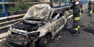 Καμένο αυτοκίνητο