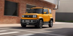 To «Jimny» των Κινέζων και σε νέες εκδόσεις 