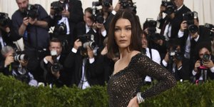 Μπέλα Χαντίντ/Φωτογραφία: AP images