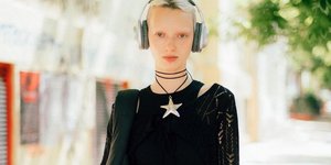 στιλάτη γυναίκα στην Αθήνα