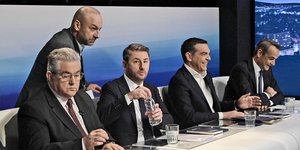 Οι πολιτικοί αρχηγοί στο τελευταίο debate