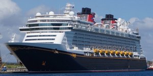 Disney Dream Το κρουαζιερόπλοιο όνειρο στο λιμάνι της Σούδας