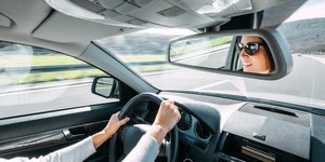 Γυναίκα οδηγός έχασε το δίπλωμα της για πάντα