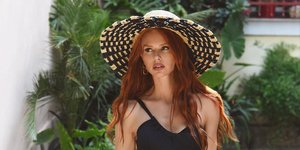 Η Εβελυν Καζαντζόγλου