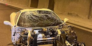Τούρκος διέλυσε μια ολοκαίνουργια Ferrari