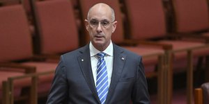 Ο γερουσιαστή των Φιλελευθέρων που παριατήθηκε από το κόμμα, Ντέιβιντ Βαν /