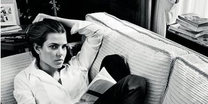 Η Σαρλότ Κασιράγκι με Gucci loafers