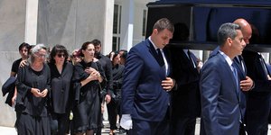 Η κηδεία της Νόνικας Γαληνέα