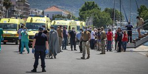 λιμενικό σώμα Πύλος Καλαμάτα ναυάγιο με μετανάστες