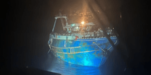 Νέα φωτό ντοκουμέντο του πλοίου με μετανάστες που ναυάγησε στην Πύλο