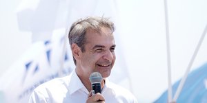 Ο Κυριάκος Μητσοτάκης μιλάει στη Χαλκιδική