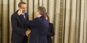 Ο Κυριάκος Μητσοτάκης με τον Μιχάλη Χρυσοχοΐδη 