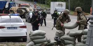 Οχυρώνεται η Μόσχα: Οι Ρώσοι οργανώνουν θέση μάχης