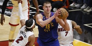 Φάσ από το game 3 ανάμεσα σε Χιτ και Νάγκετς