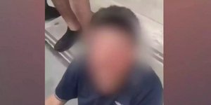 παιδόφιλος Ομόνοια μηνύματα ανήλικη 14χρονη βιασμός Κολωνός
