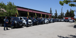 Το Ίδρυμα Ιωάννης Σ. Λάτσης δώρισε 23 οχήματα μεταφοράς προσωπικού για 3 μήνες στην Πυροσβεστική