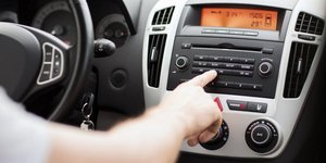 Ραδιόφωνο στο αυτοκίνητο