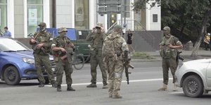 στρατιωτες φουλ φέις 