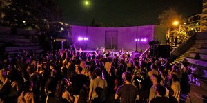 συναυλια μοβ φως 