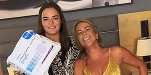 Θαυμάστρια της Τέιλορ Σουίφτ φορά πάνα για να πάει στη συναυλία της τραγουδίστριας