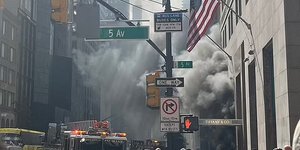 Φωτιά στο Tiffany & Co. στο Μανχάταν