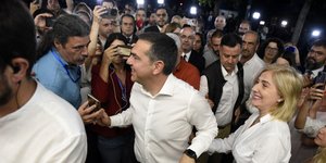 Ο Αλέξης Τσίπρας στην Κουμουνδούρου μετά το αποψινό αποτέλεσμα των εκλογών