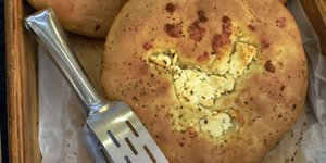 Συνταγή για τυρόψωμο