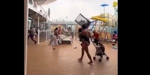 Ξαπλώστρα προσγειώνεται δίπλα σε μητέρα με παιδί