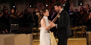 ζευγαρι ζορευει