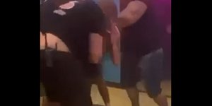 ξύλο από μπράβους Λαγανάς Ζάκυνθος τουρίστας μπαρ