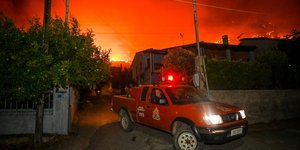 Αίγιο φωτιά Τράπεζα εκκένωση