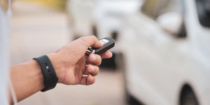 Άνοιγμα παραθύρων αυτοκινήτου