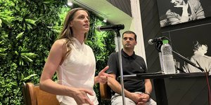 Εφη Αχτσιόγλου 