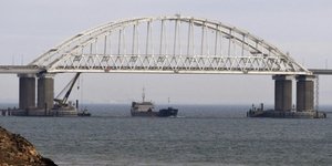 Γεφυρα ρης Κριναίας